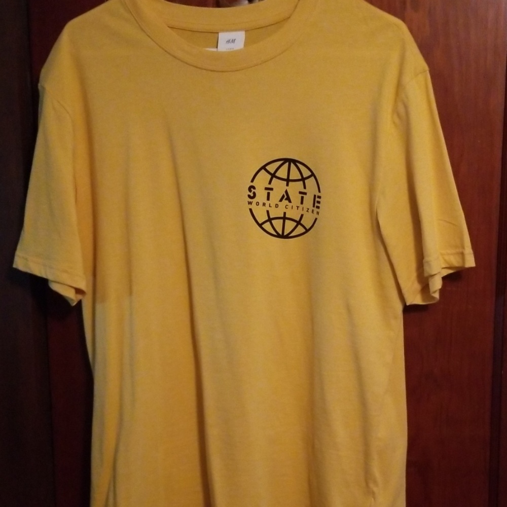 Mens H&M shirt - large